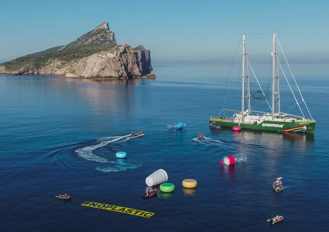 19_Hero_listing_greenpeace